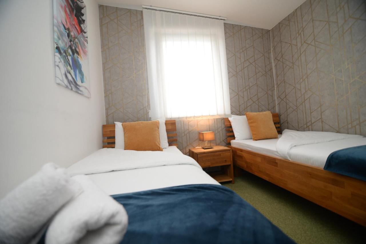 Apartmani Carolija Lucani Exterior foto