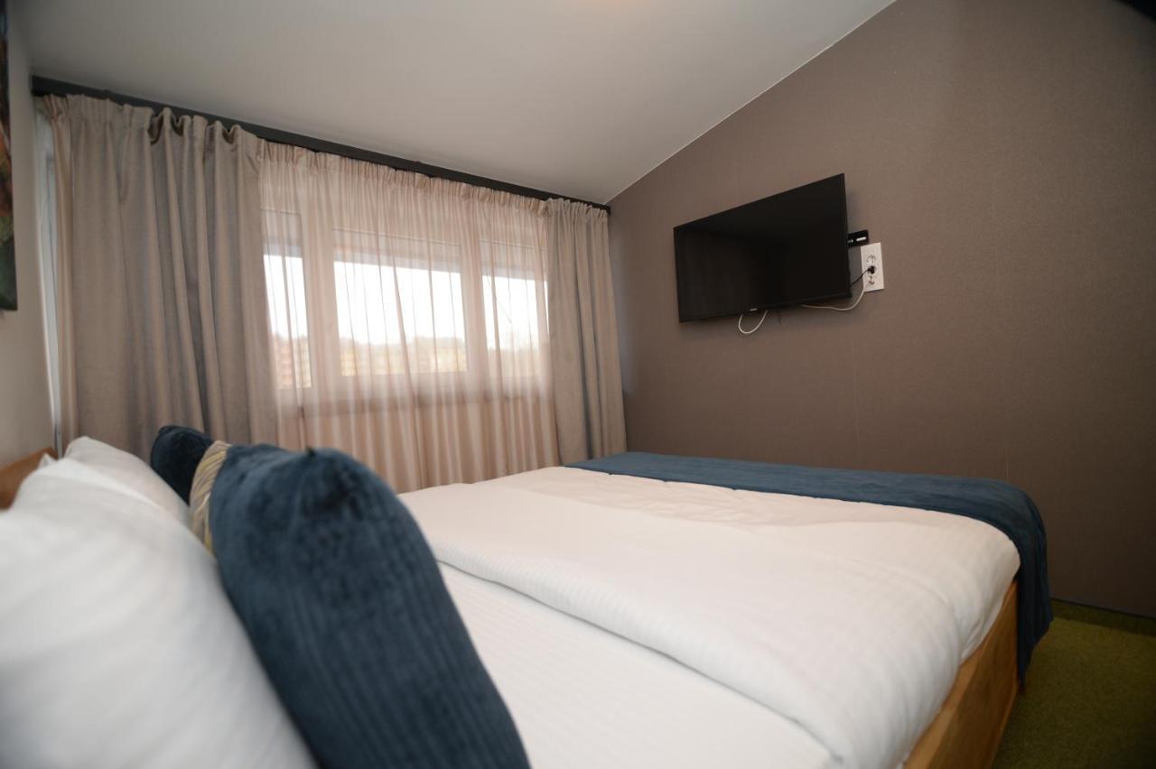Apartmani Carolija Lucani Exterior foto
